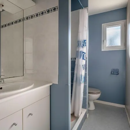 Maison A 500m De La Pour 4 *